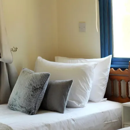 Citrus Apartment Пафос