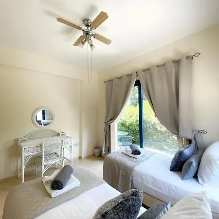Citrus Apartment * Paphos