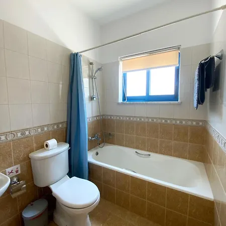 Citrus Apartment Daire Pafos