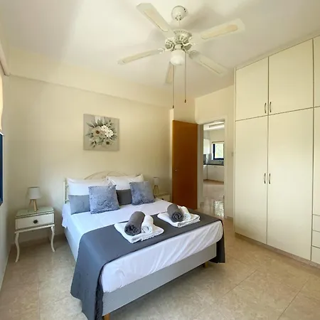 Citrus Apartment Daire Pafos